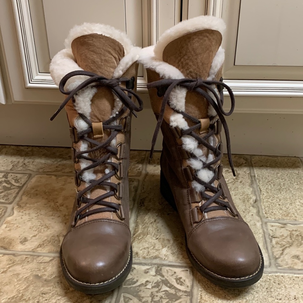 Luxe De Leon Aura boot